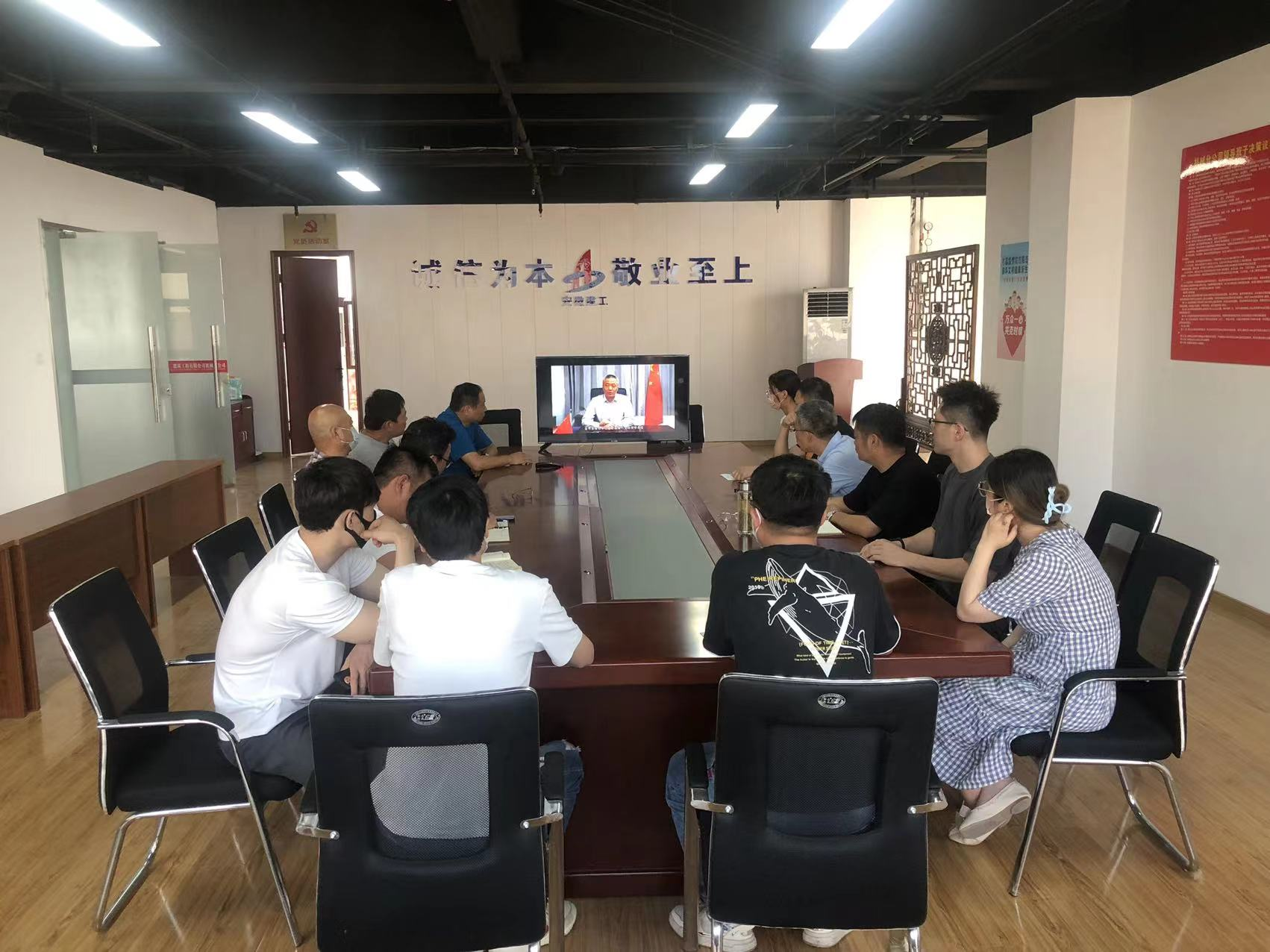emc�ױ���(�й���½)�ٷ���վ